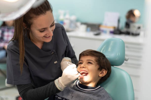 Best Emergency Dentist for Knocked-Out Tooth in Bonifay, FL